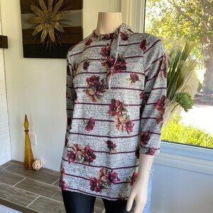 FDJ 3/4 Sleeve Floral Print Necktie Top Sz M NWT